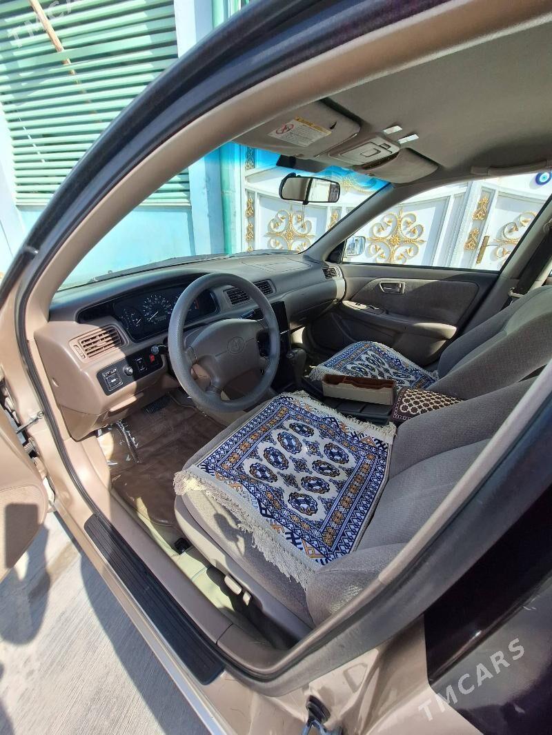Toyota Camry 2000 - 162 000 TMT - Bäherden - img 2