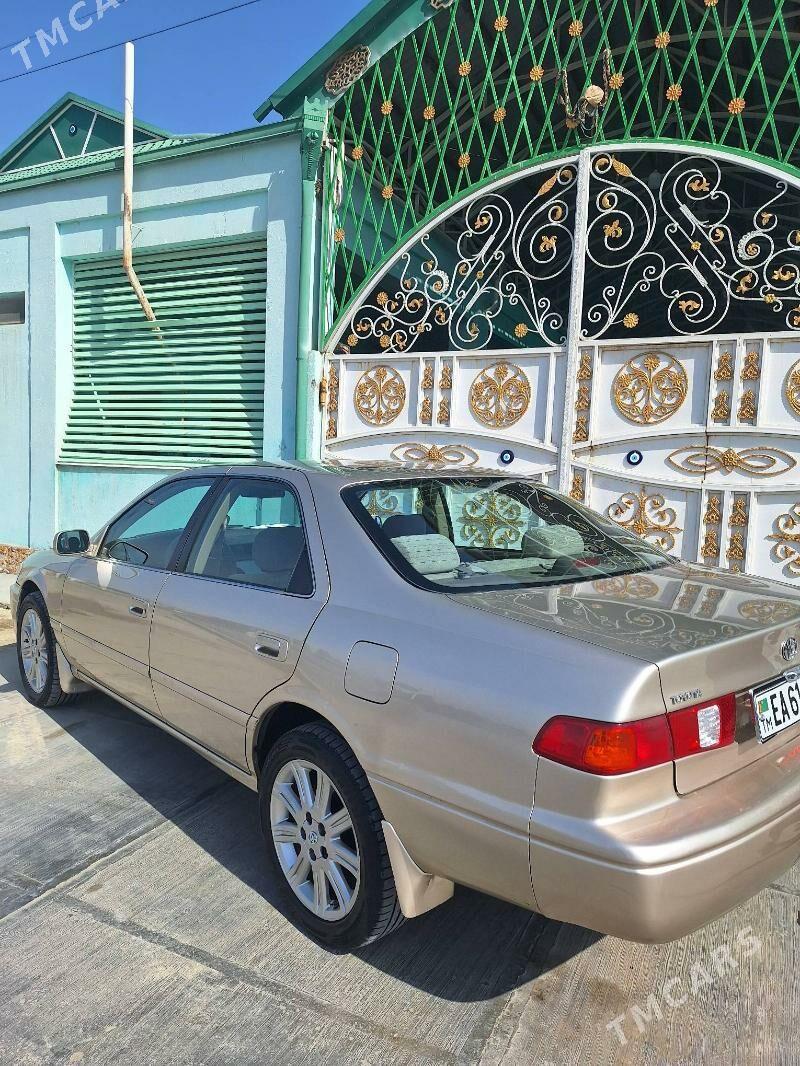 Toyota Camry 2000 - 162 000 TMT - Bäherden - img 6