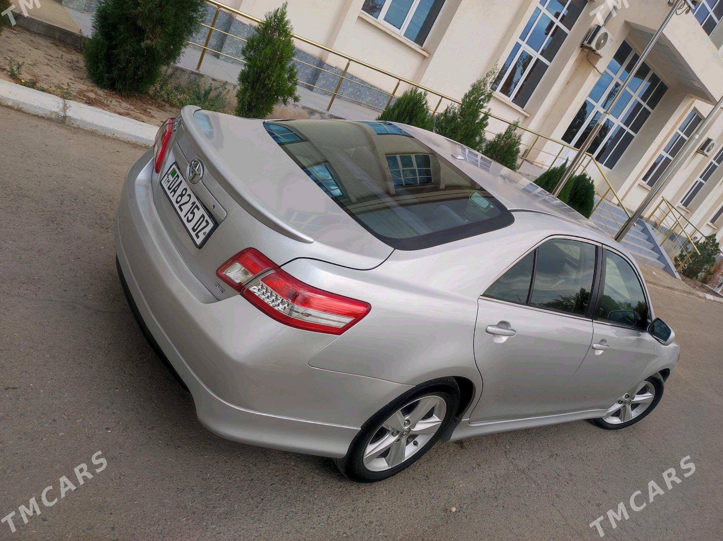 Toyota Camry 2011 - 240 000 TMT - Губадаг - img 6