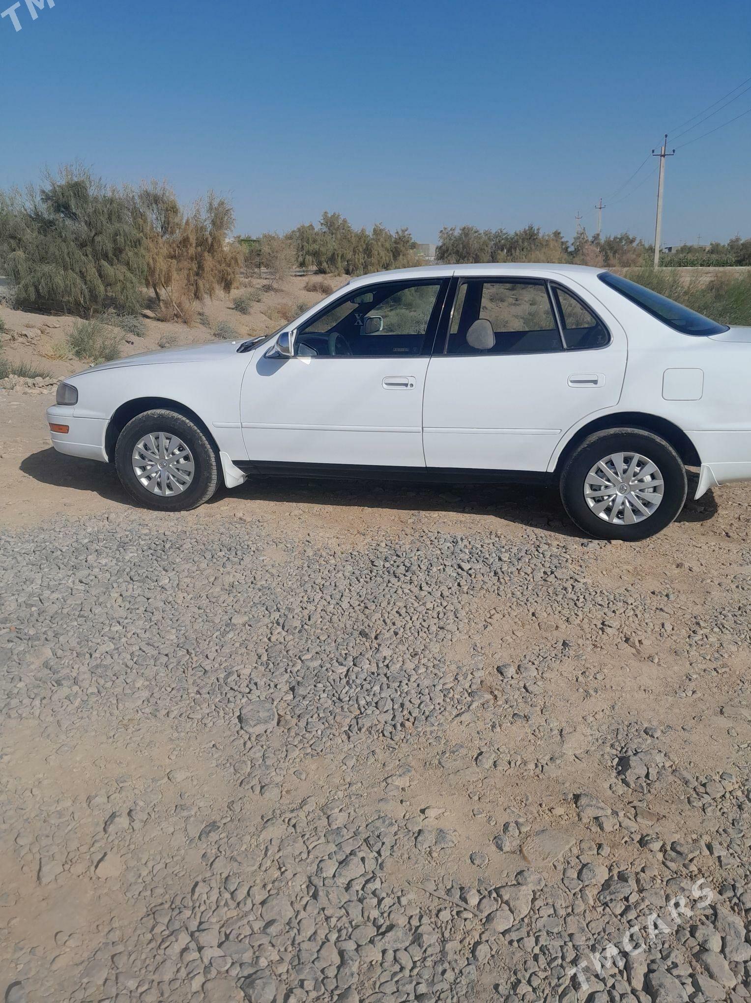 Toyota Camry 1994 - 80 000 TMT - Халач - img 2