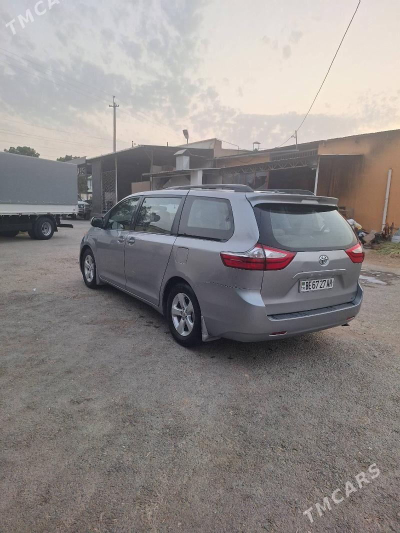 Toyota Sienna 2015 - 355 000 TMT - Бахарден - img 4