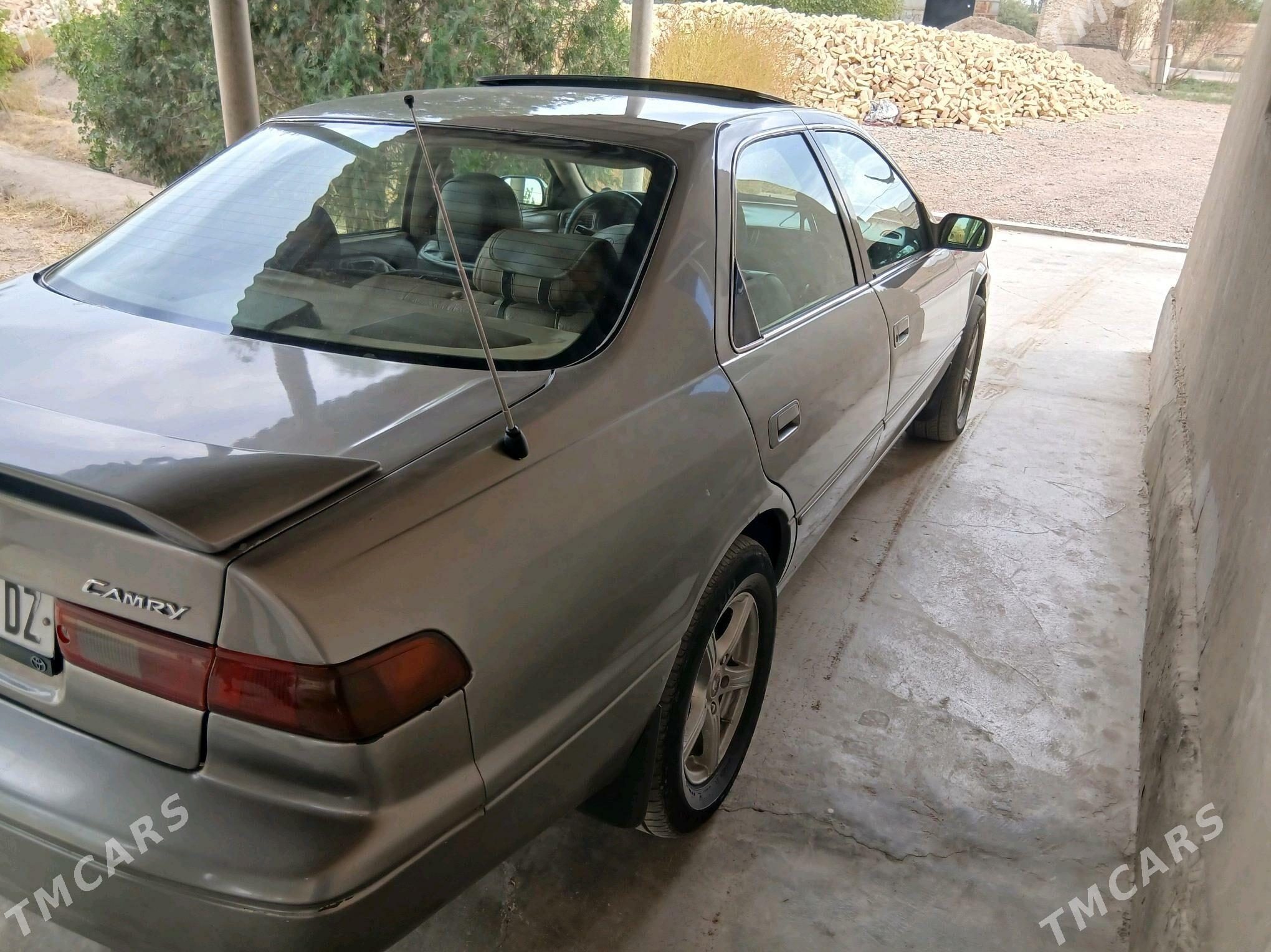 Toyota Camry 1999 - 129 000 TMT - Губадаг - img 5