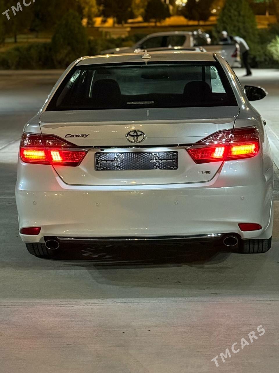 Toyota Camry 2017 - 635 000 TMT - Ашхабад - img 2