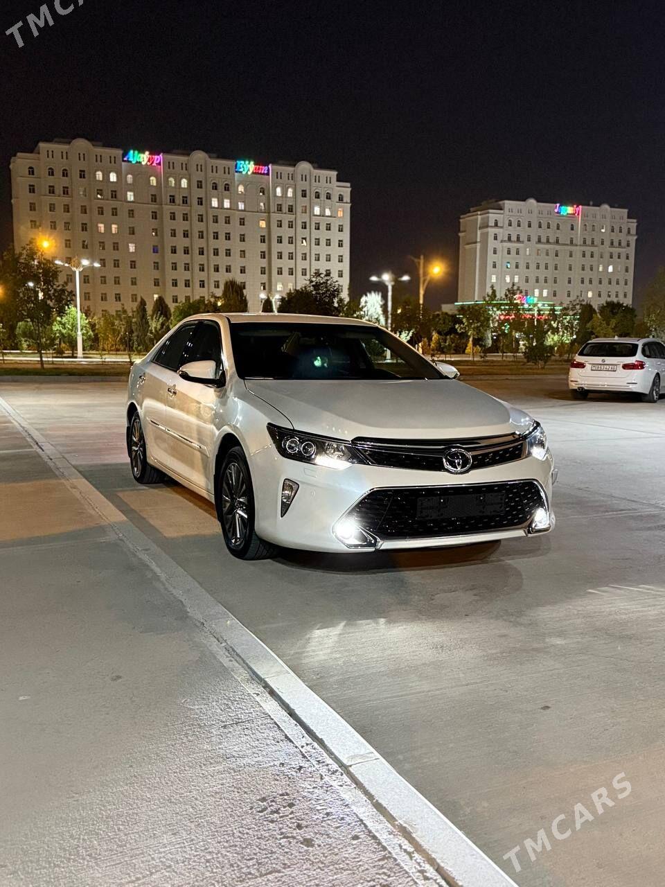 Toyota Camry 2017 - 635 000 TMT - Ашхабад - img 4