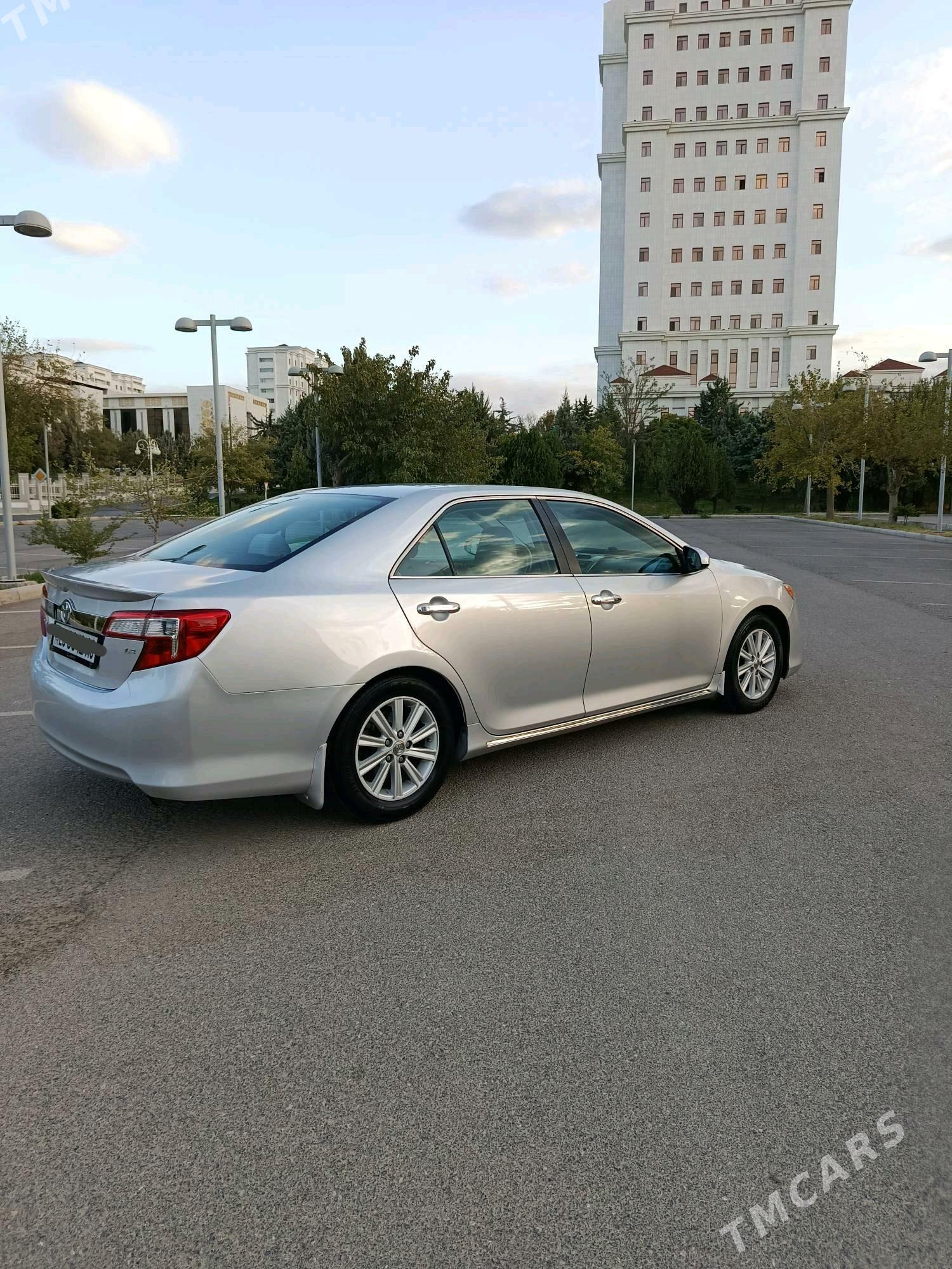 Toyota Camry 2012 - 202 000 TMT - Ашхабад - img 3