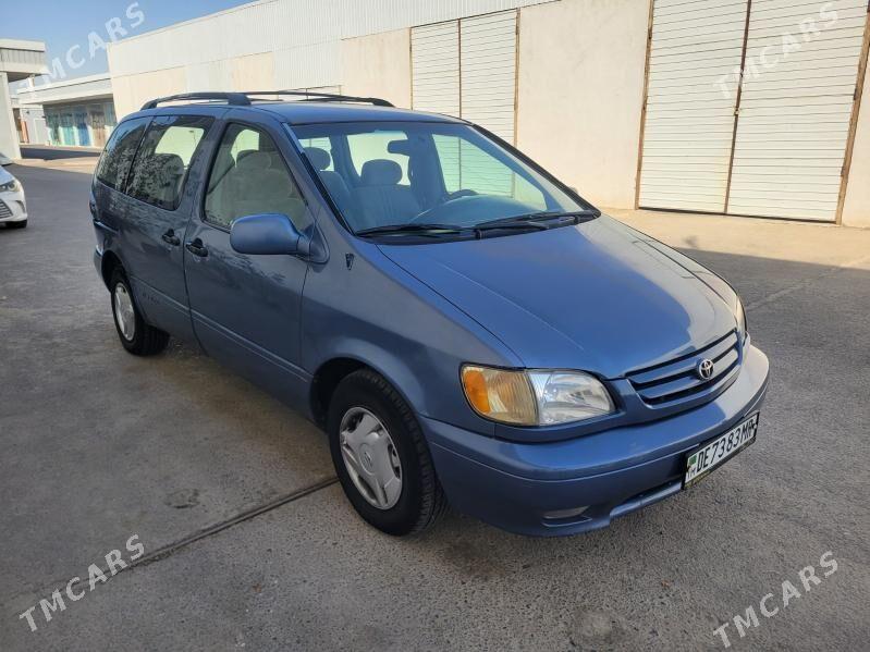 Toyota Sienna 2001 - 133 000 TMT - Мары - img 8