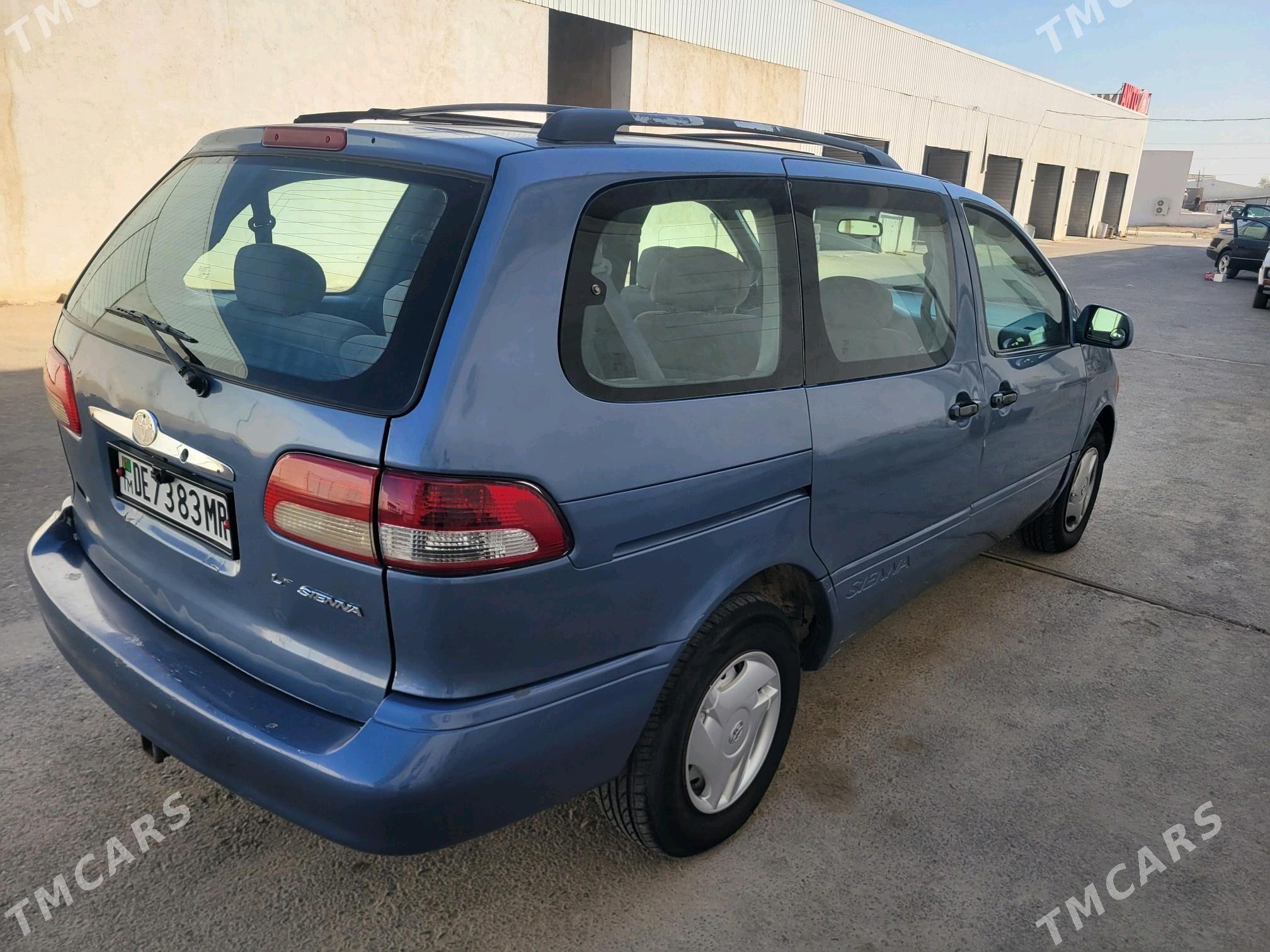 Toyota Sienna 2001 - 133 000 TMT - Мары - img 7
