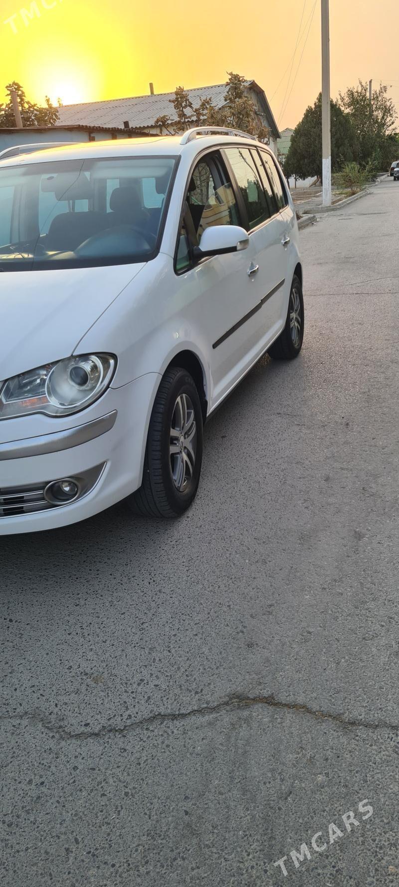 Volkswagen Transporter 2008 - 130 000 TMT - Бузмеин ГРЭС - img 8