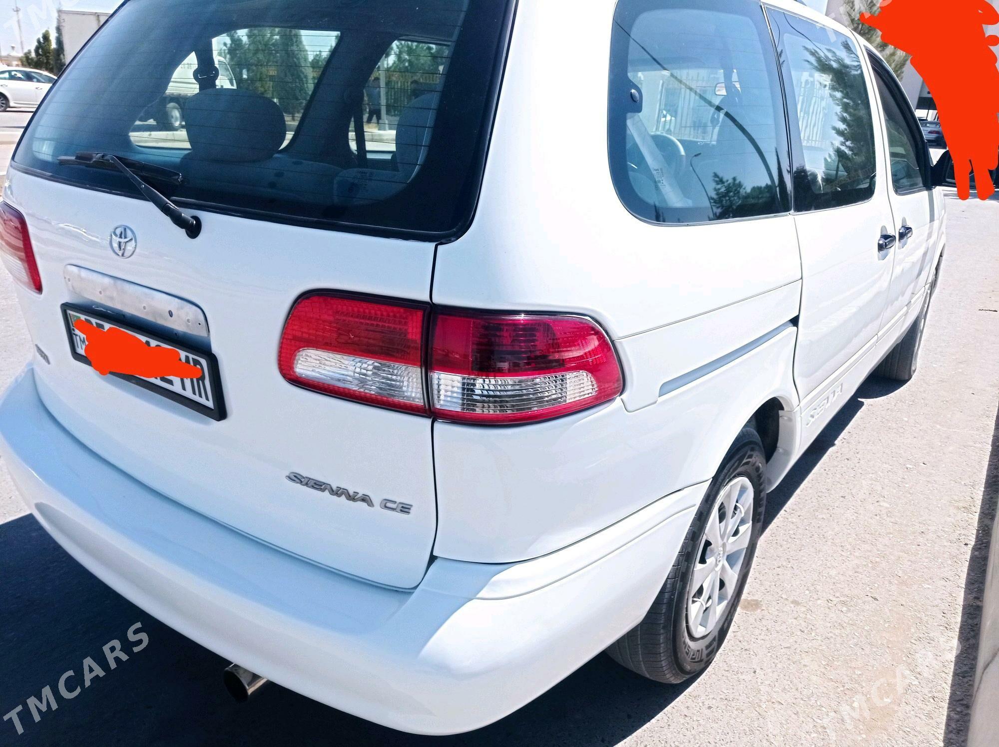 Toyota Sienna 2002 - 160 000 TMT - Мары - img 3