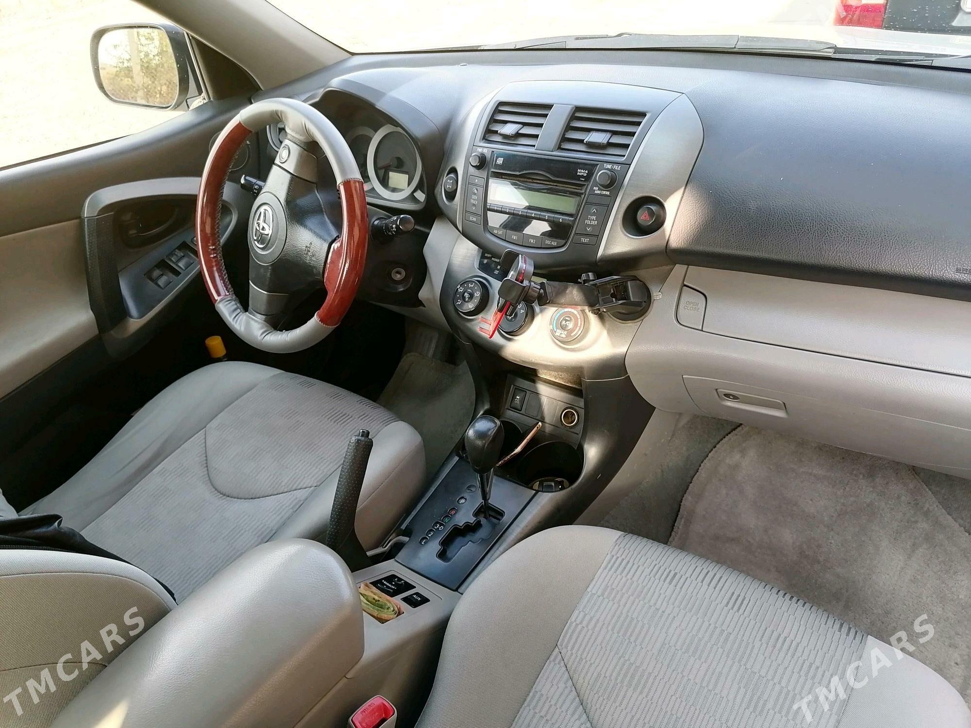 Toyota RAV4 2011 - 220 000 TMT - Görogly (Tagta) - img 4