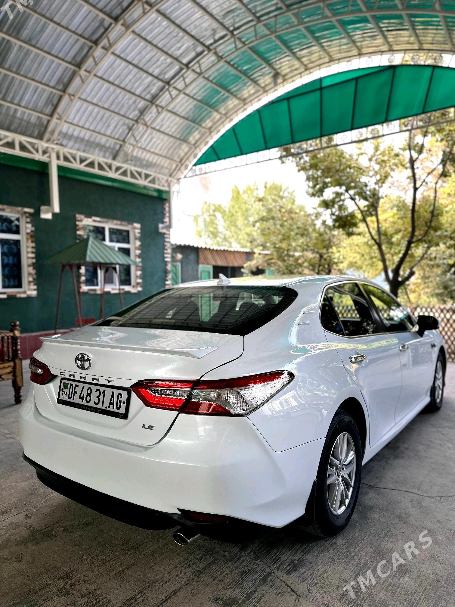Toyota Camry 2018 - 240 000 TMT - Ашхабад - img 8