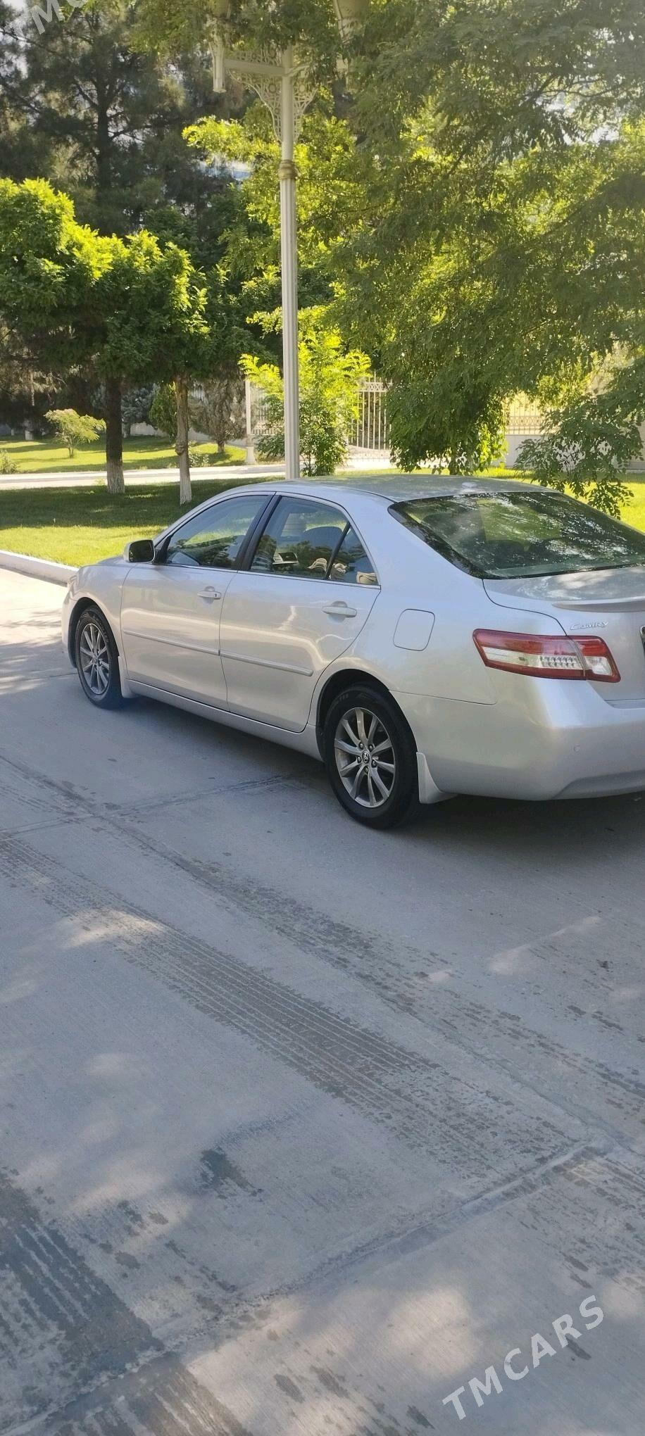 Toyota Camry 2010 - 180 000 TMT - Мары - img 2