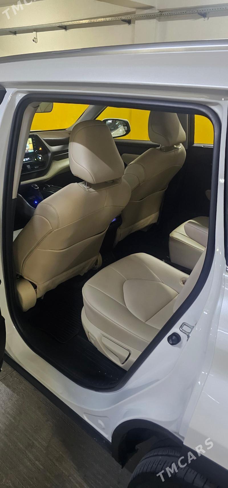 Toyota Highlander 2021 - 475 000 TMT - Ашхабад - img 6