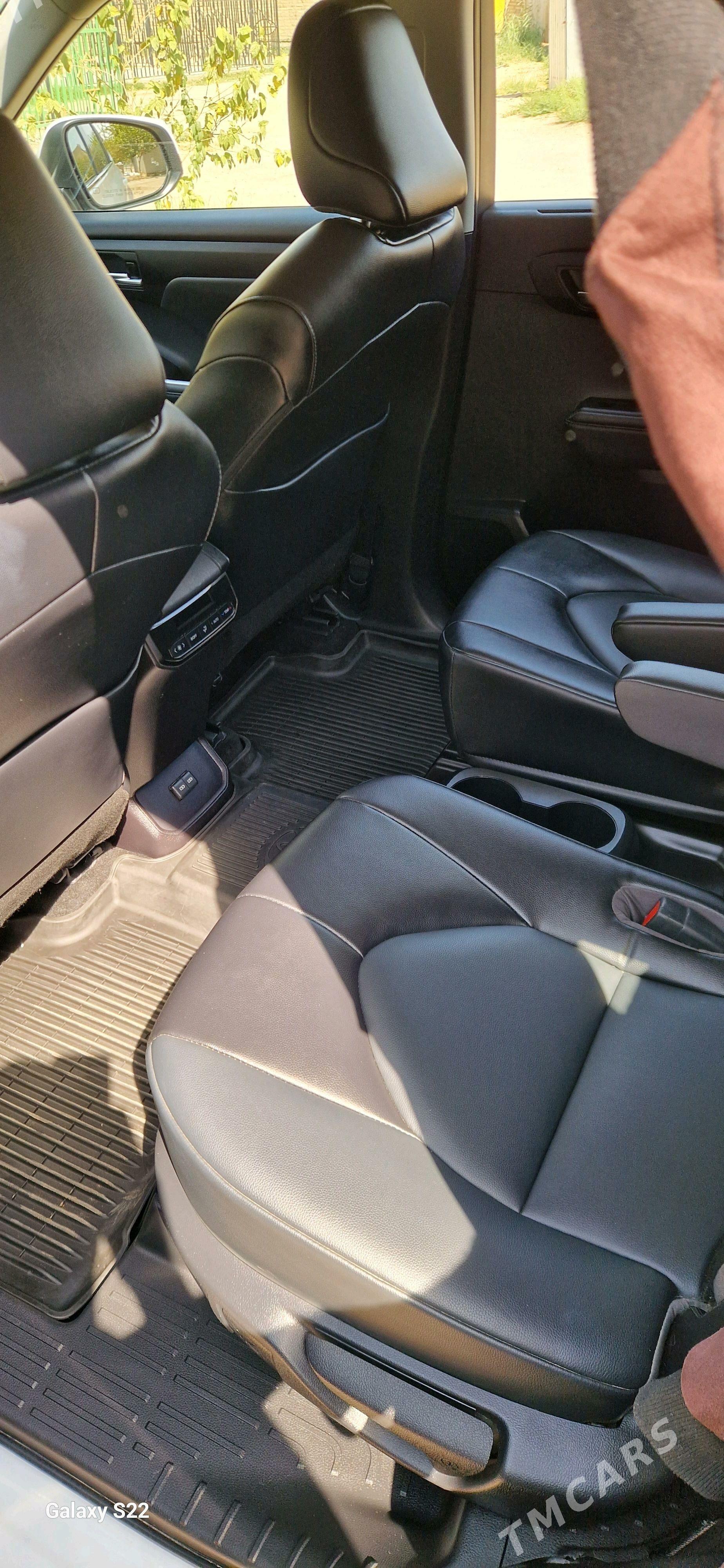 Toyota Highlander 2022 - 520 000 TMT - Mary - img 6