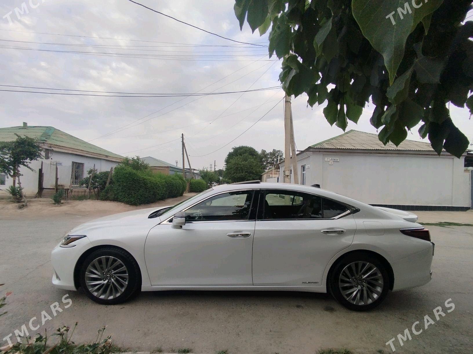 Lexus ES 350 2020 - 490 000 TMT - Ашхабад - img 2