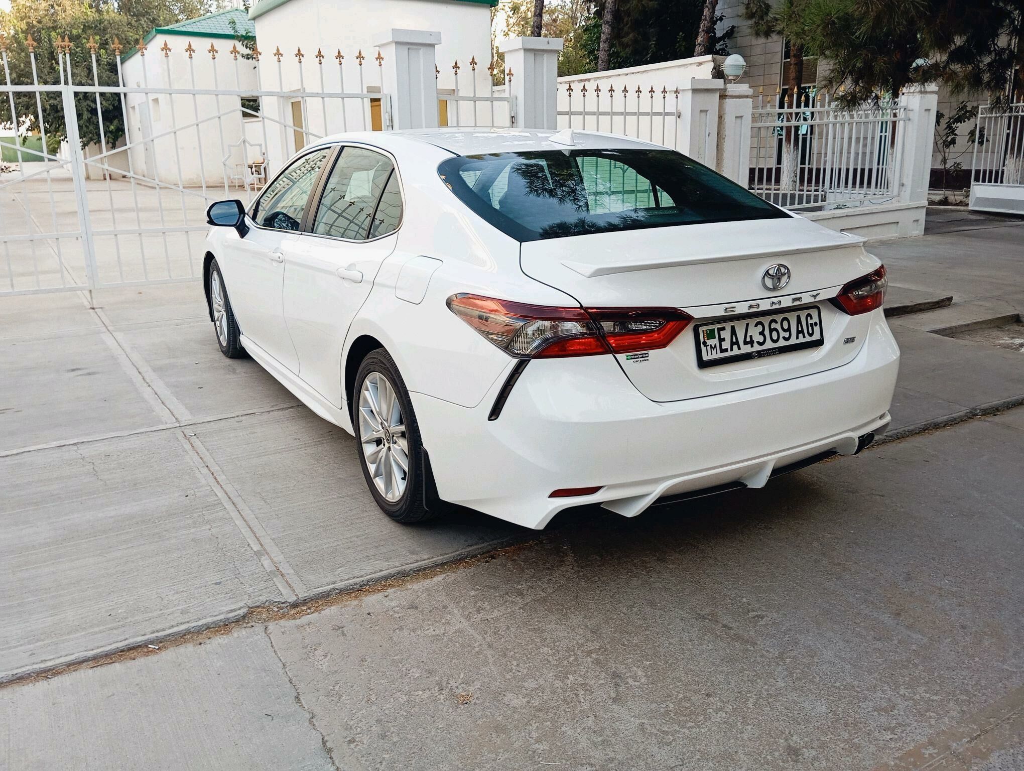 Toyota Camry 2021 - 305 000 TMT - Ашхабад - img 4