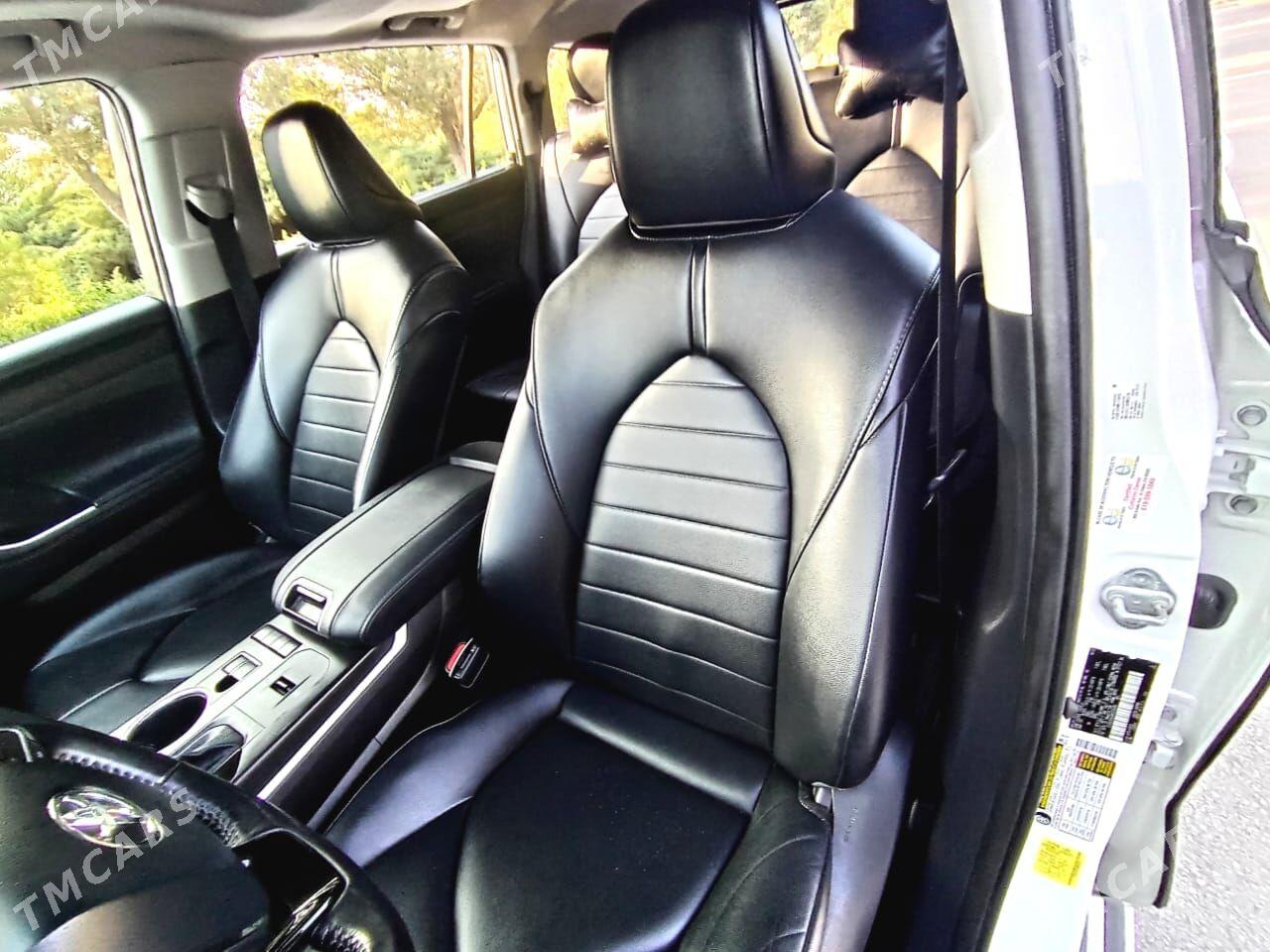 Toyota Highlander 2021 - 570 000 TMT - Aşgabat - img 2