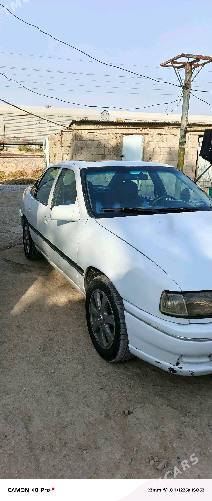 Opel Vectra 1991 - 29 000 TMT - Bäherden - img 4