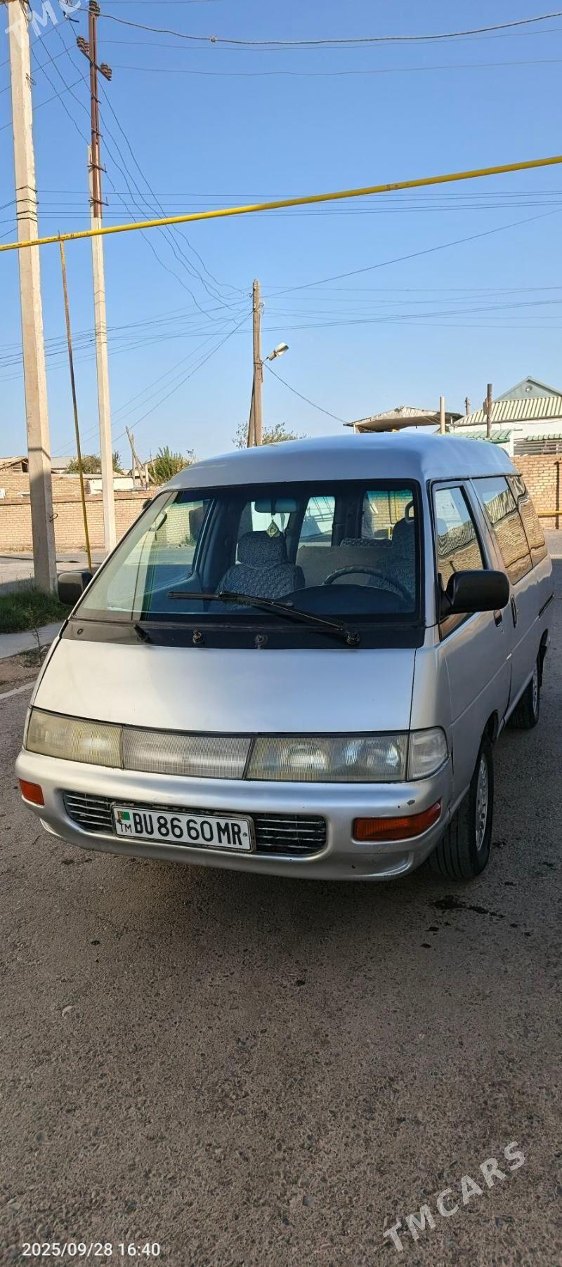 Toyota Town Ace 1995 - 40 000 TMT - Мургап - img 3