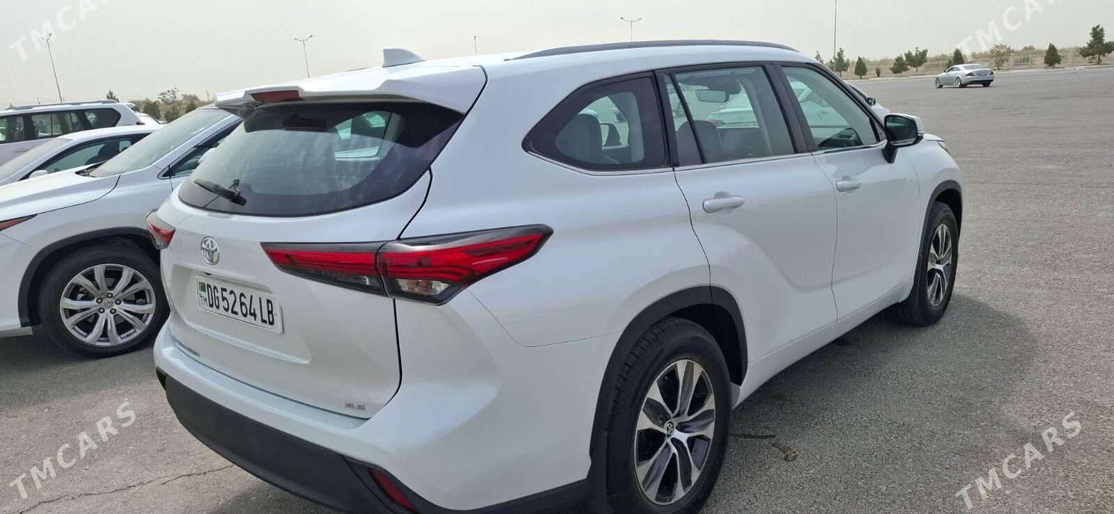 Toyota Highlander 2022 - 585 000 TMT - Türkmenabat - img 3