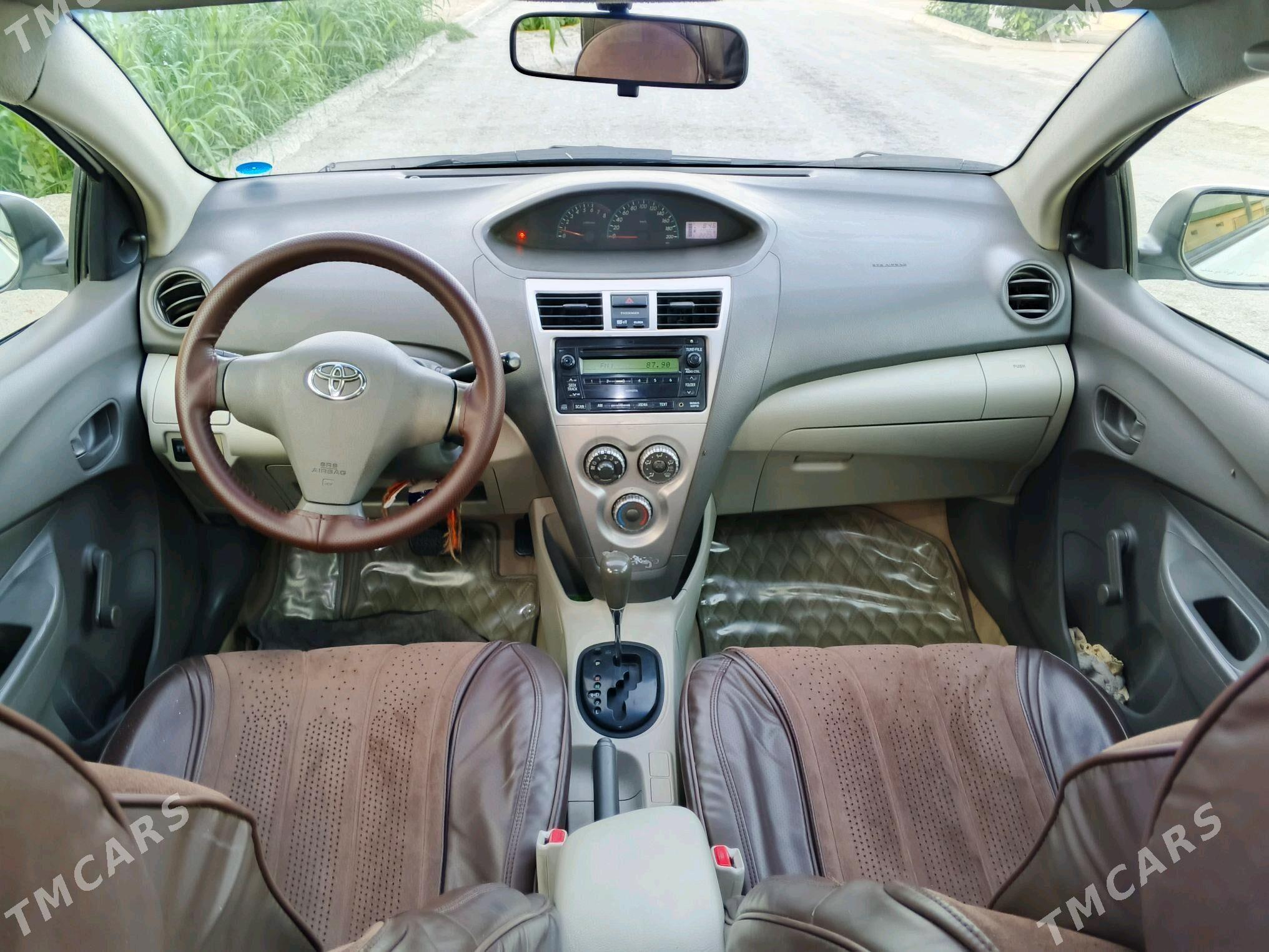 Toyota Yaris 2013 - 130 000 TMT - Aşgabat - img 10