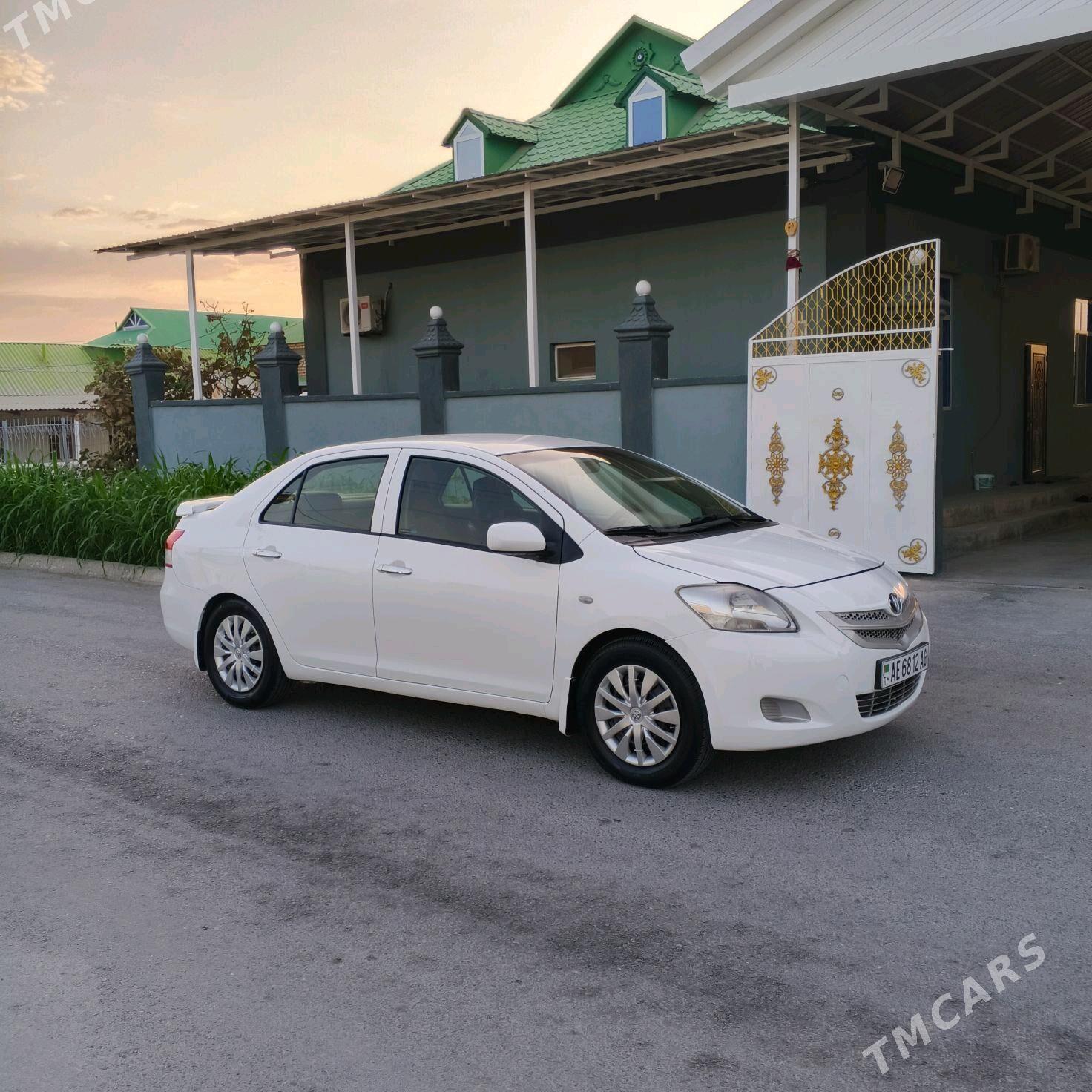 Toyota Yaris 2013 - 130 000 TMT - Aşgabat - img 2