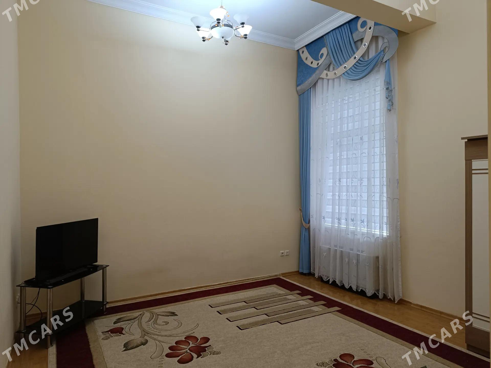 Elitka Ata turk Berkarar 5 Kom - Улица Ататурка - img 1