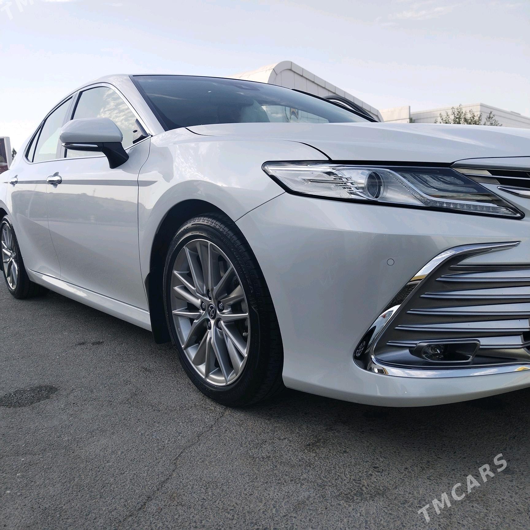 Toyota Camry 2021 - 650 000 TMT - 11 mkr - img 3