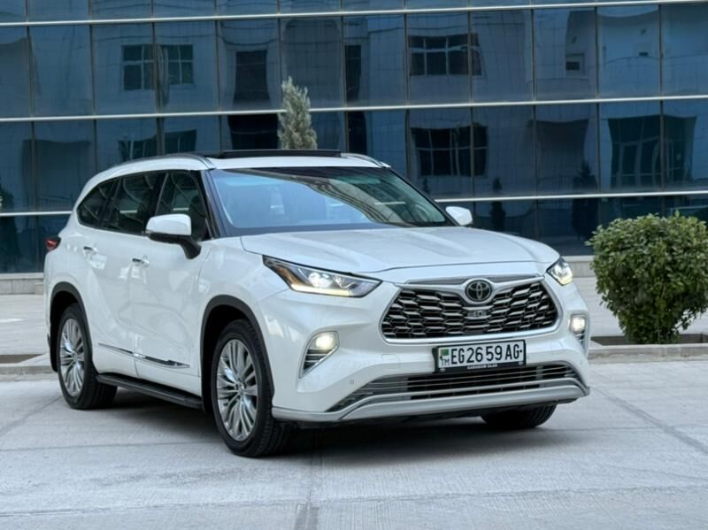 Toyota Highlander 2021 - 676 000 TMT - Ашхабад - img 4