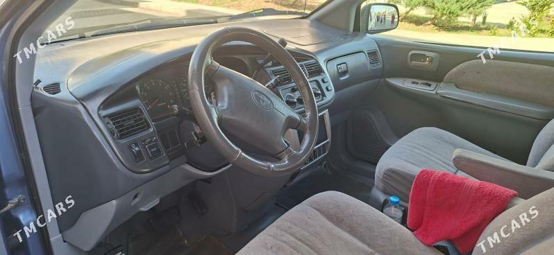 Toyota Sienna 2000 - 147 000 TMT - Мары - img 4