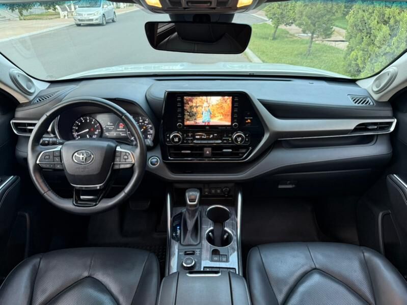 Toyota Highlander 2021 - 676 000 TMT - Ашхабад - img 8