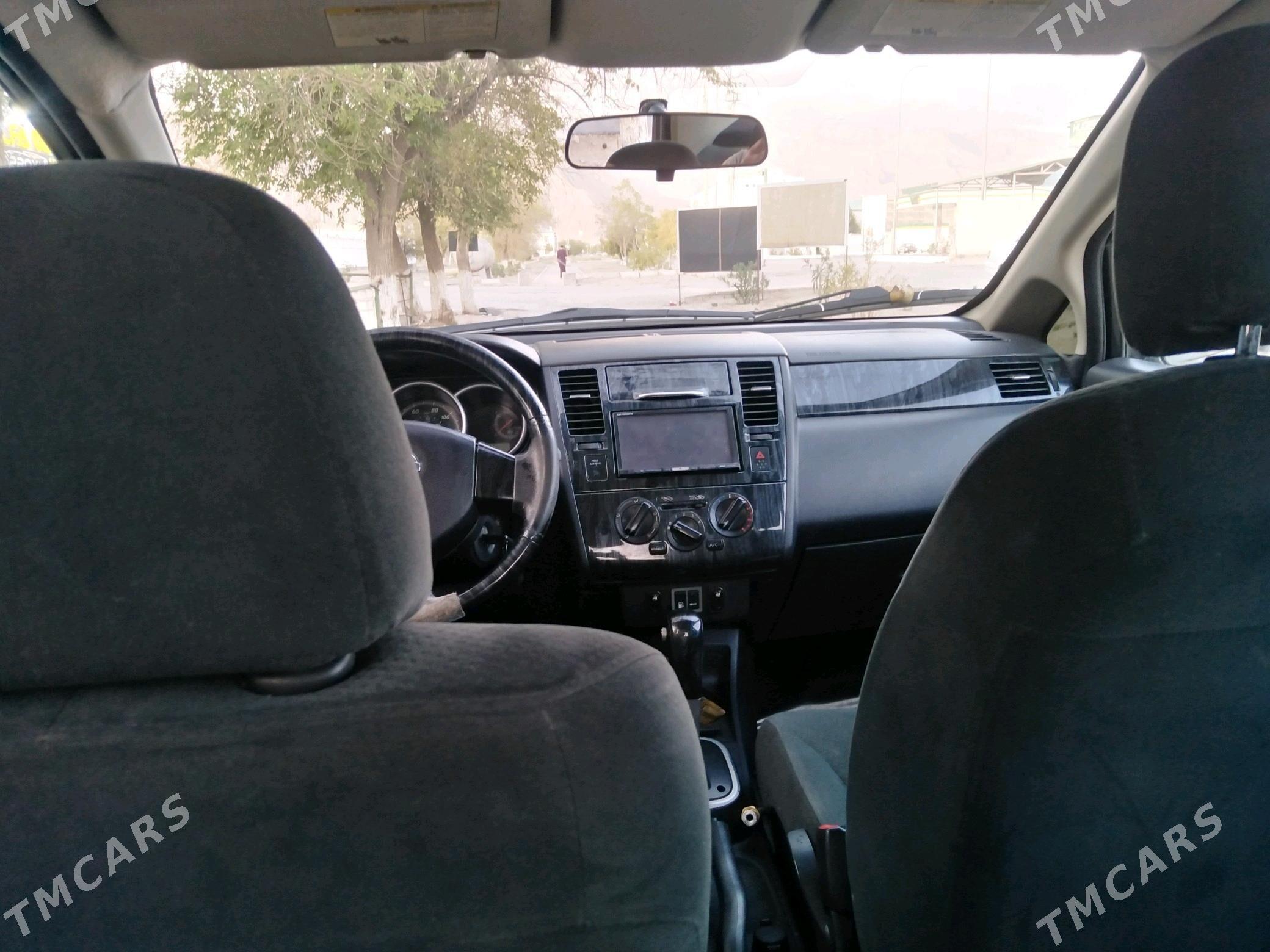 Nissan Versa 2010 - 96 000 TMT - Balkanabat - img 5