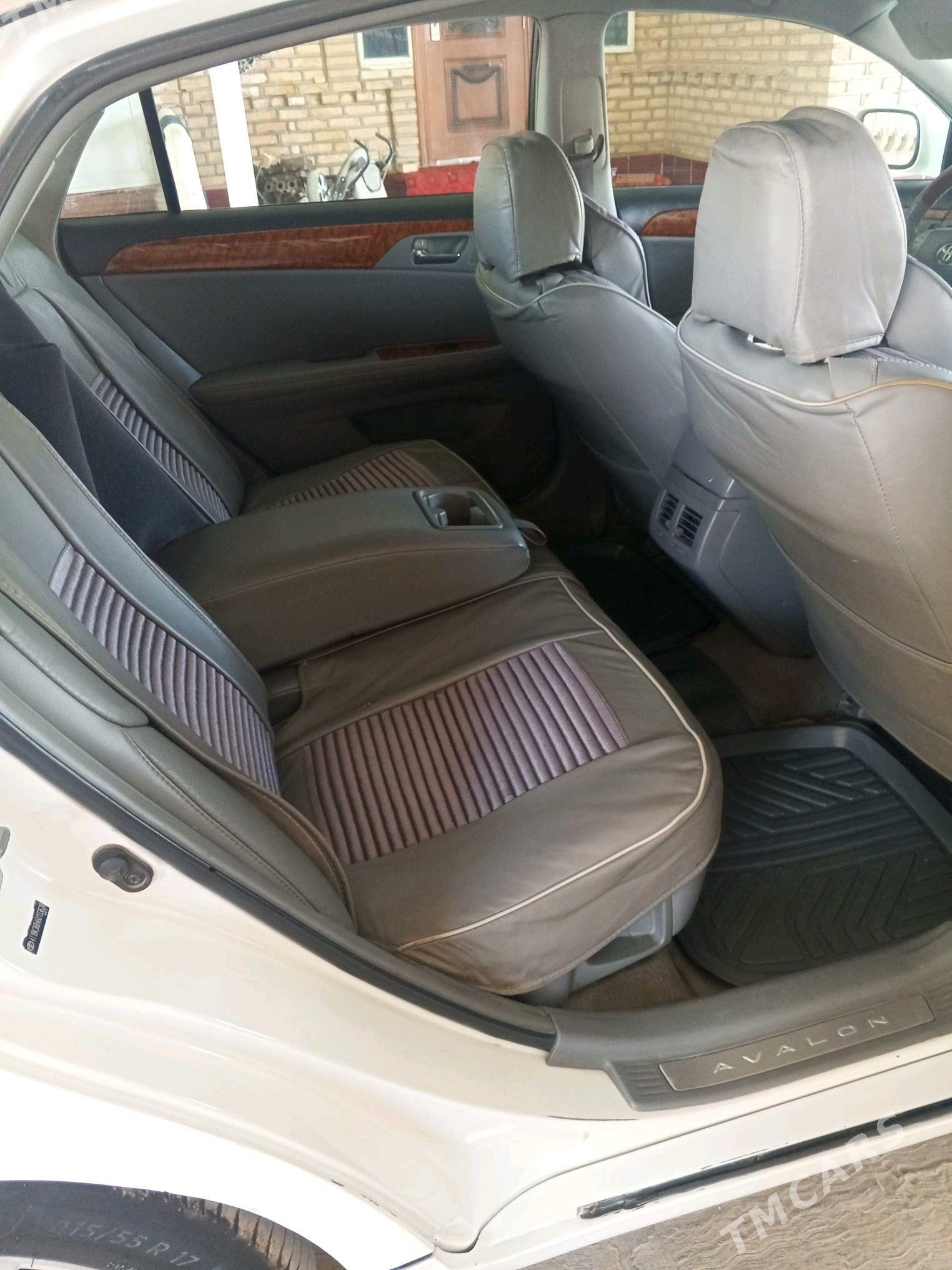 Toyota Avalon 2006 - 175 000 TMT - Мары - img 7