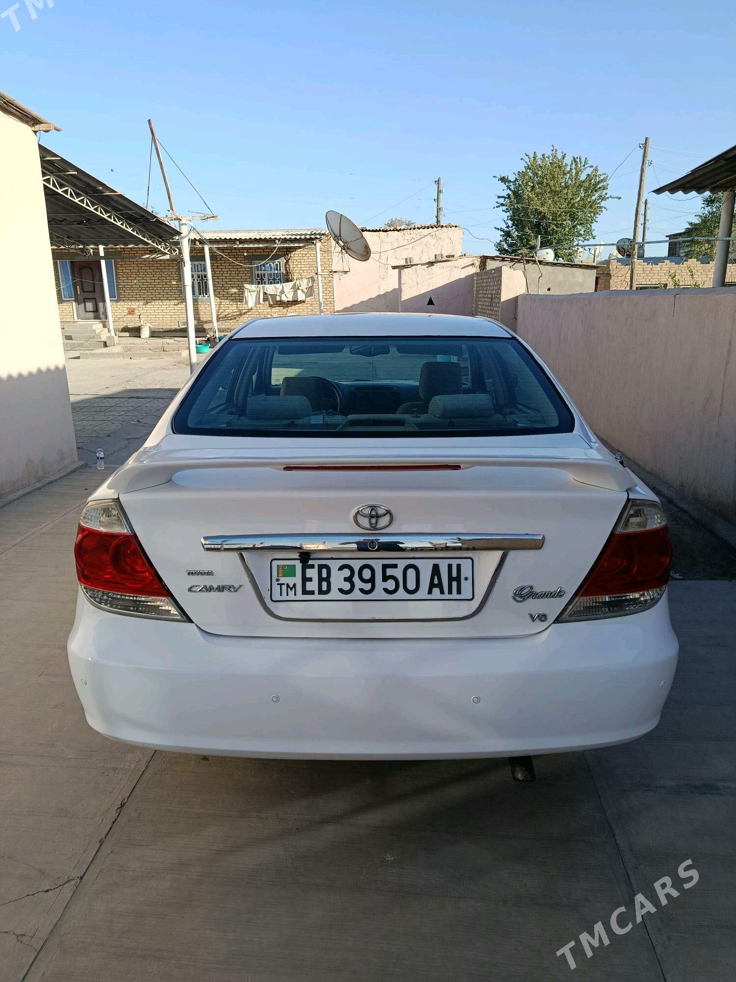 Toyota Camry 2003 - 185 000 TMT - Теджен - img 6