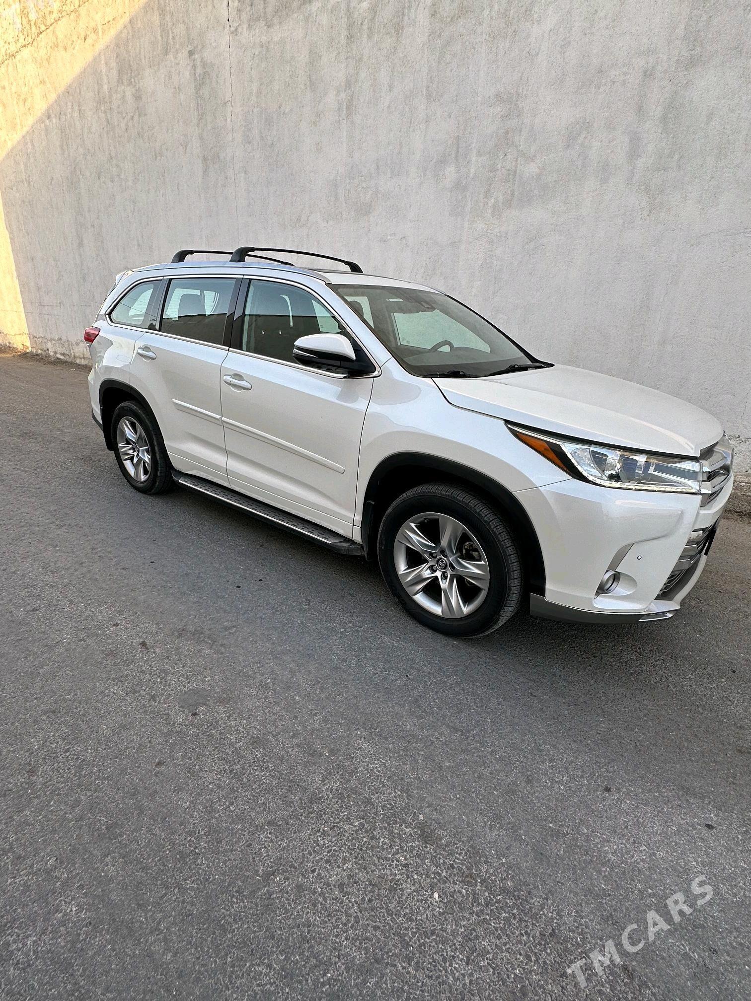 Toyota Highlander 2017 - 500 000 TMT - 11 мкр - img 4