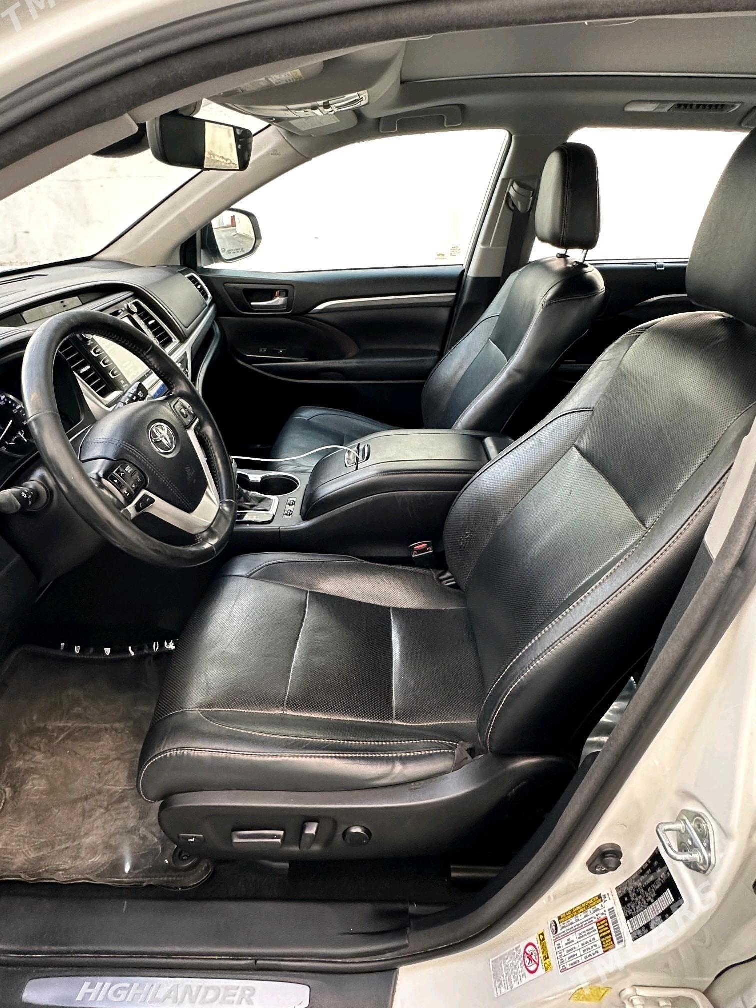 Toyota Highlander 2017 - 500 000 TMT - 11 мкр - img 2