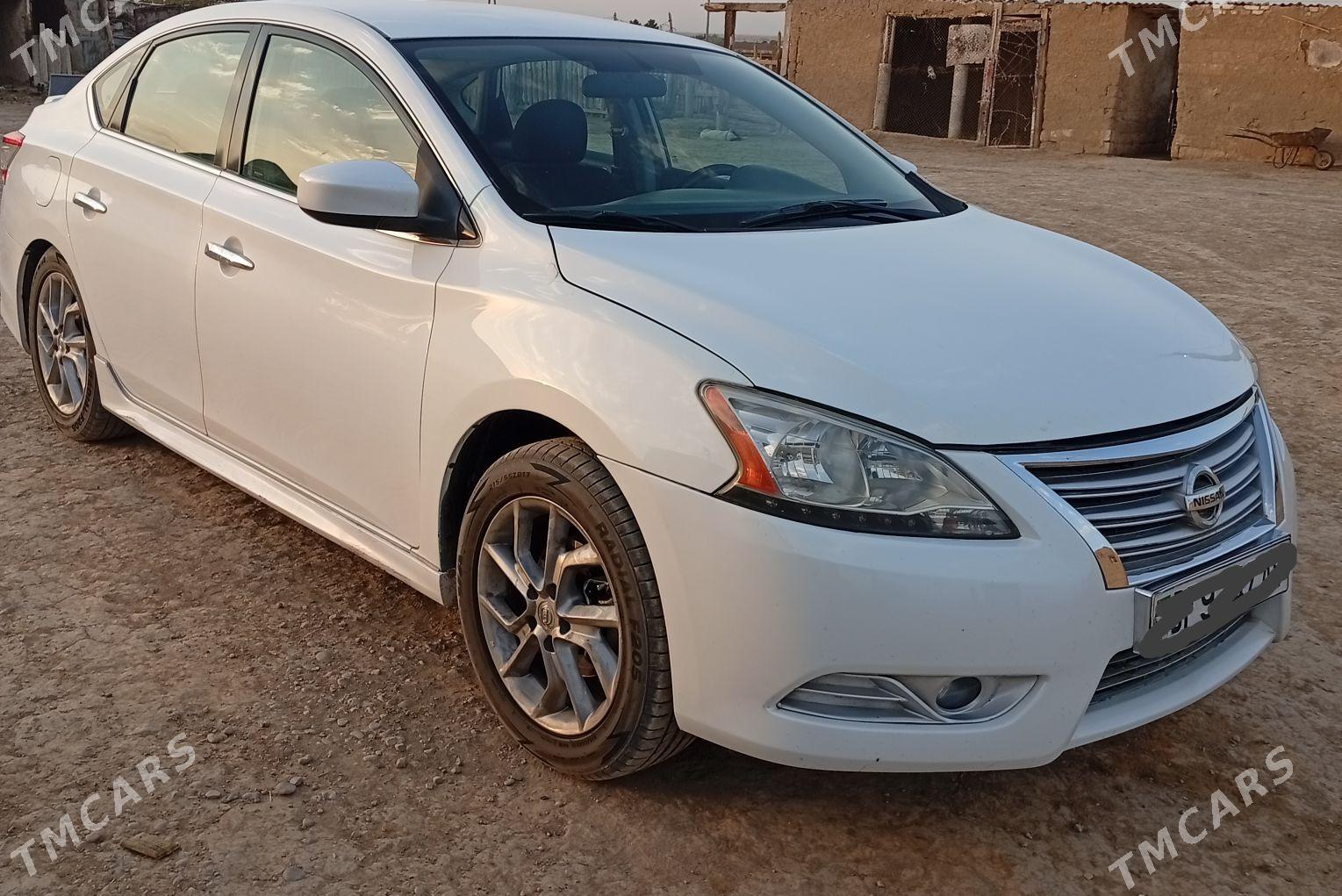 Nissan Sentra 2014 - 125 000 TMT - Анев - img 4