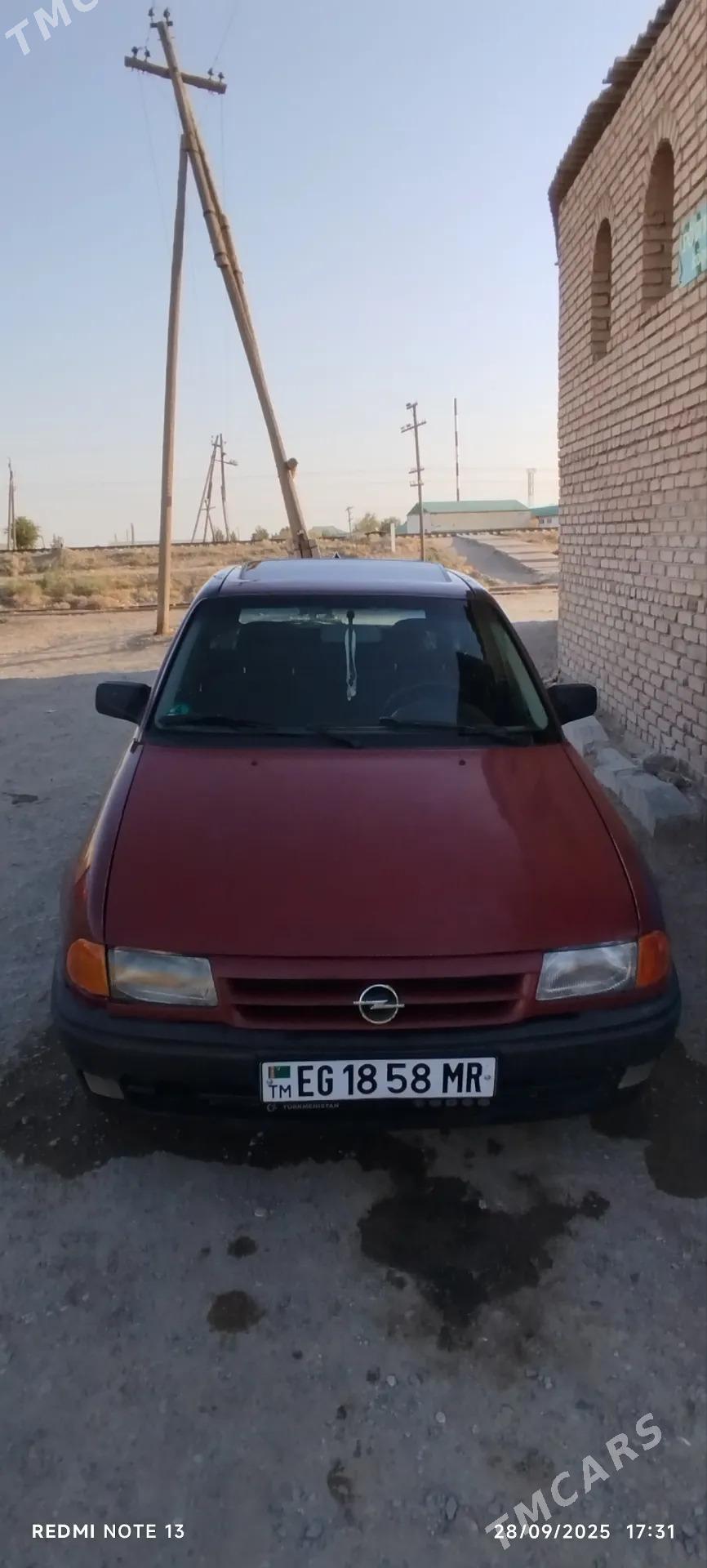Opel Astra 1992 - 43 000 TMT - Мары - img 4