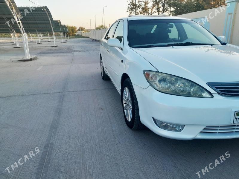 Toyota Camry 2004 - 190 000 TMT - Байрамали - img 5