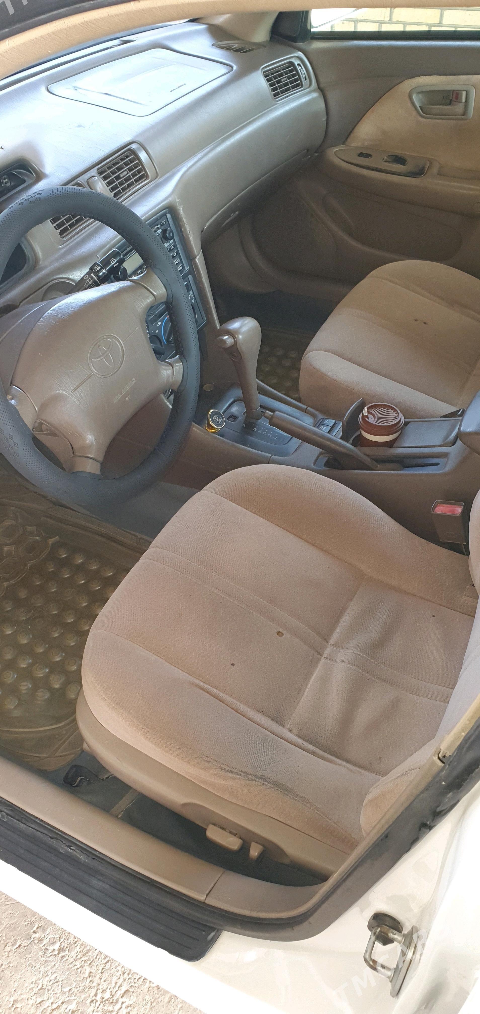 Toyota Camry 1999 - 129 000 TMT - Мургап - img 9