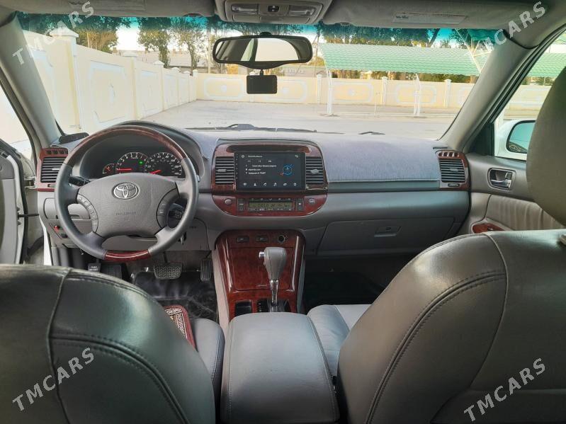 Toyota Camry 2004 - 190 000 TMT - Байрамали - img 9