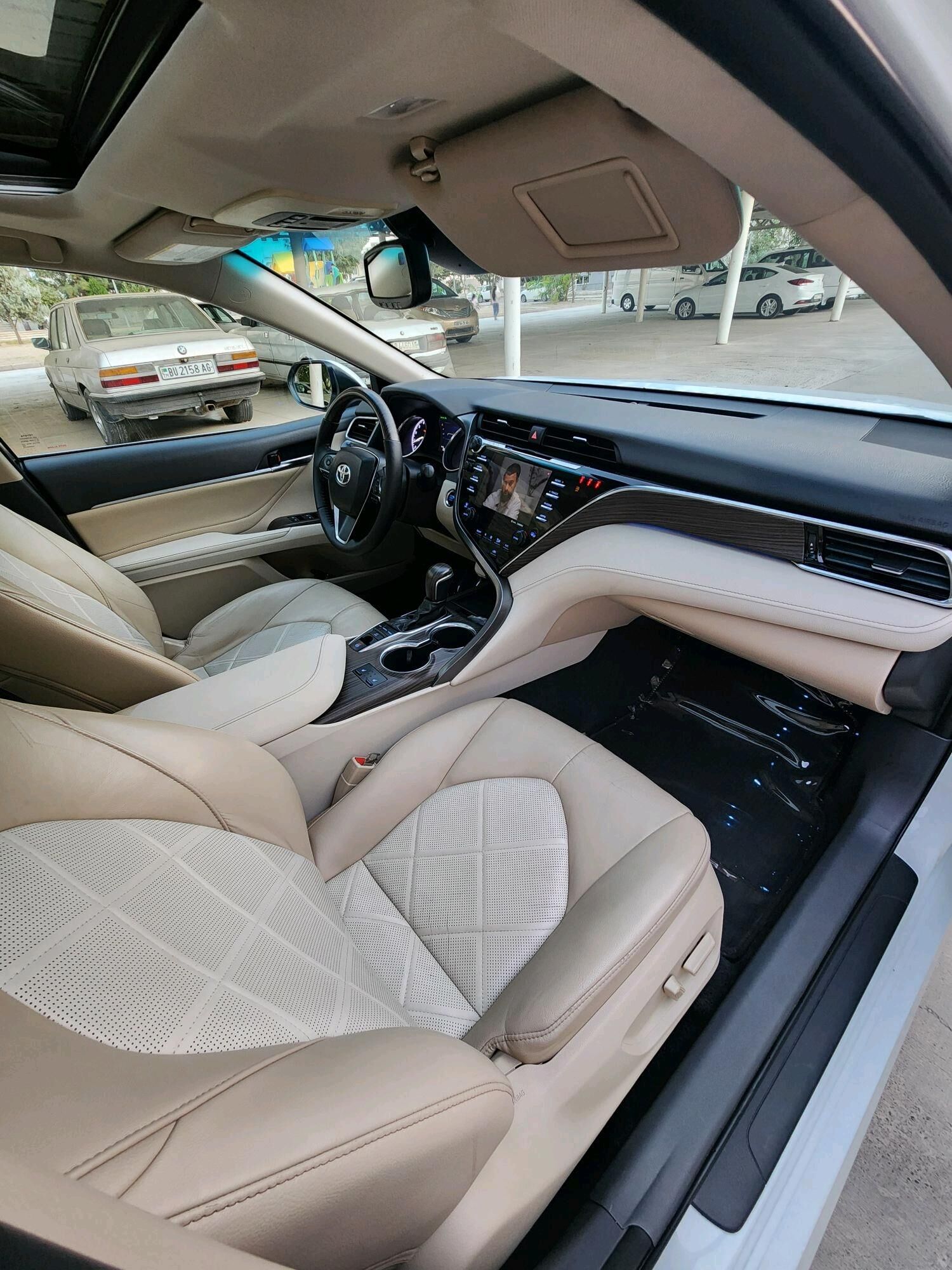 Toyota Camry 2018 - 372 000 TMT - Ашхабад - img 9