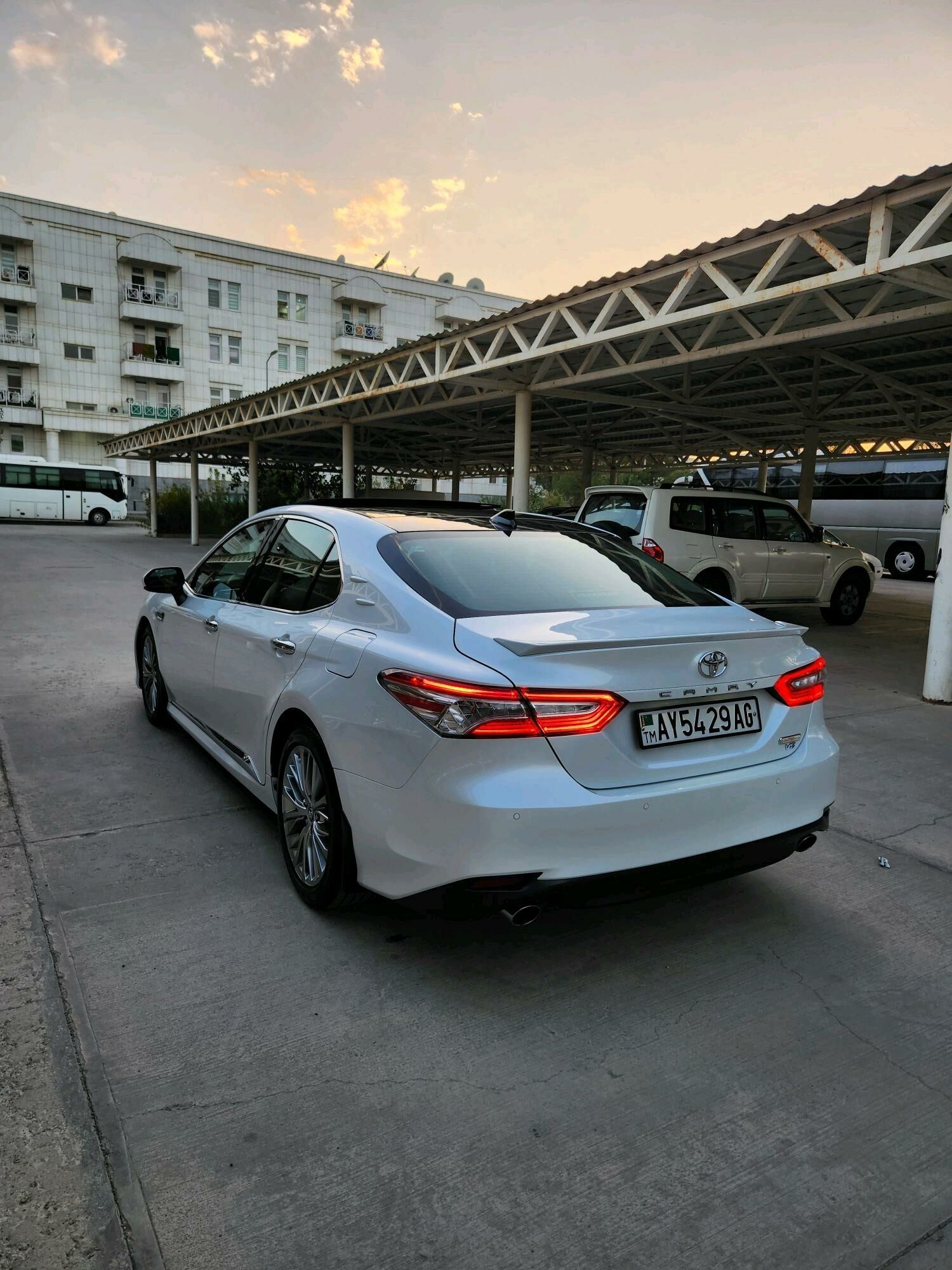 Toyota Camry 2018 - 372 000 TMT - Ашхабад - img 6