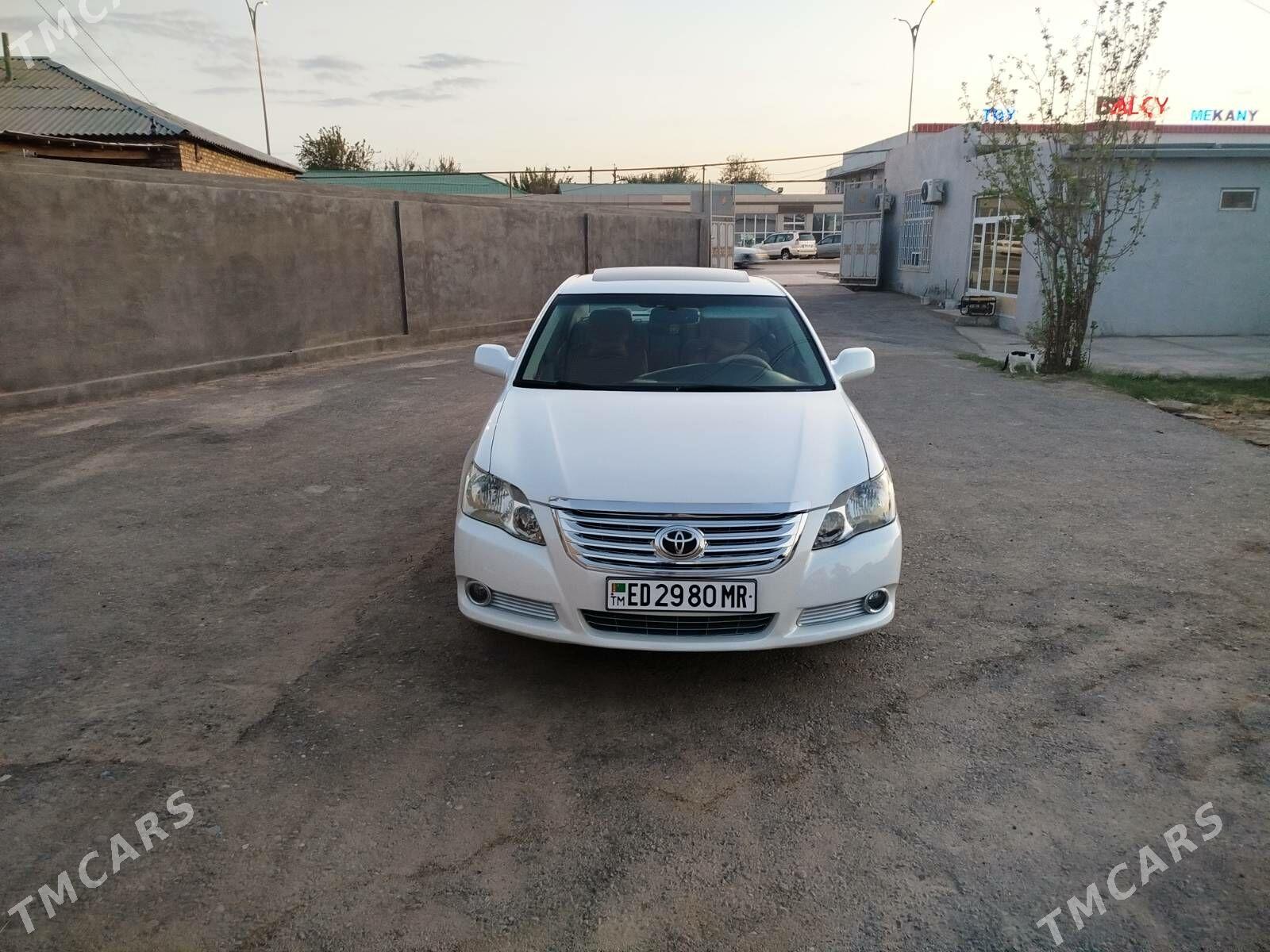 Toyota Avalon 2005 - 190 000 TMT - Мары - img 3