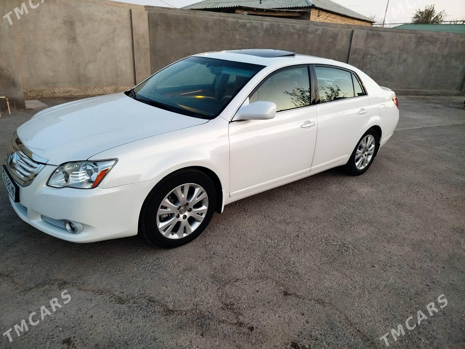 Toyota Avalon 2005 - 190 000 TMT - Мары - img 4