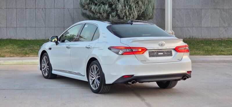 Toyota Camry 2021 - 628 000 TMT - Aşgabat - img 2