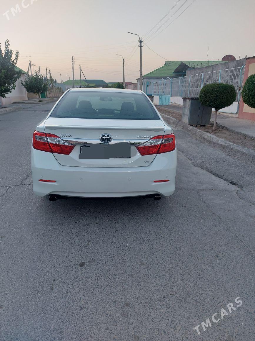 Toyota Camry 2012 - 490 000 TMT - Ашхабад - img 4