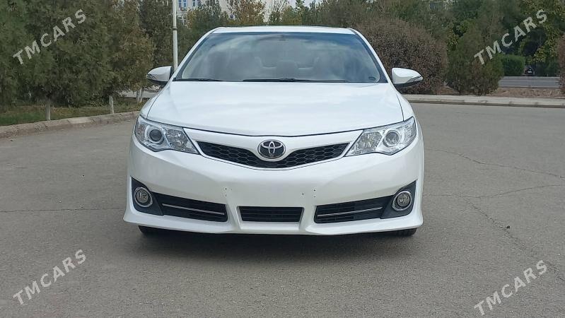 Toyota Camry 2012 - 227 000 TMT - Дашогуз - img 4