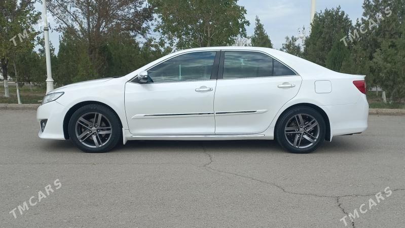 Toyota Camry 2012 - 227 000 TMT - Дашогуз - img 6