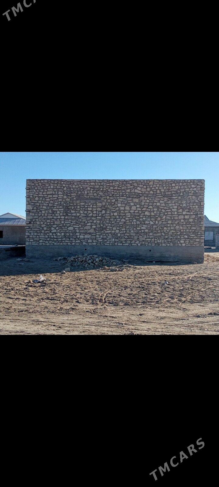 Satlyk jaý - Эсенгулы - img 2